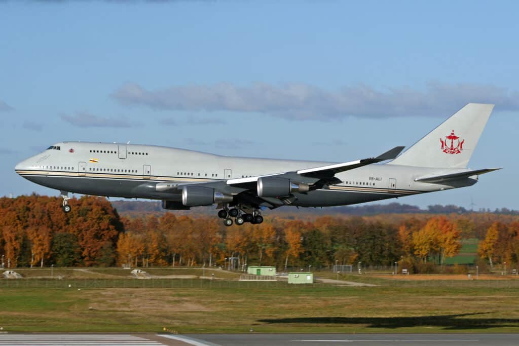 波音747 - 430