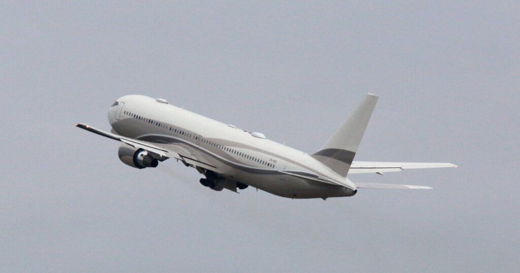 波音767 - 33 -爱尔兰
