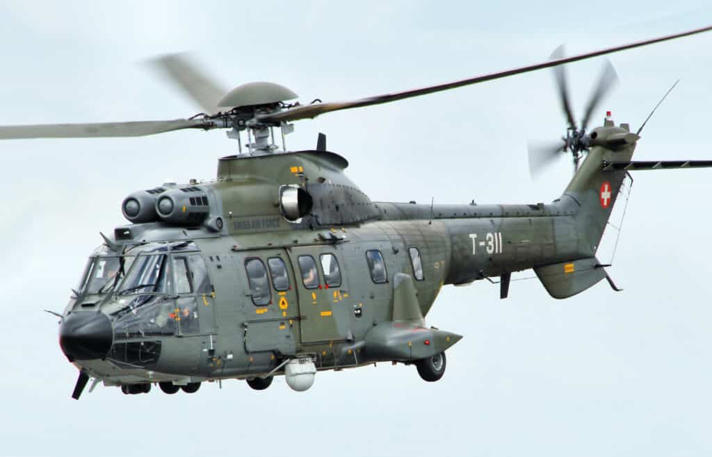 欧洲直升机公司AS332超级美洲狮