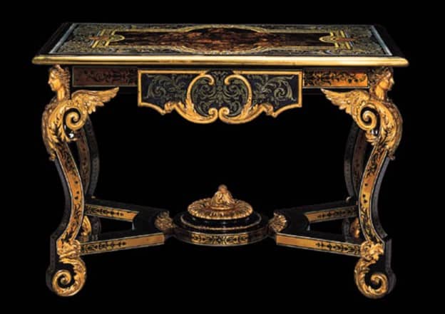 一个路易十四镶嵌的乌木镶嵌中心桌