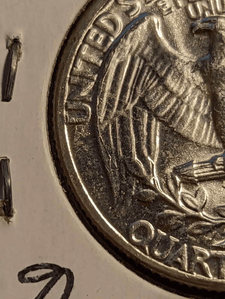 一个硬币的例子与模具裂纹错误
